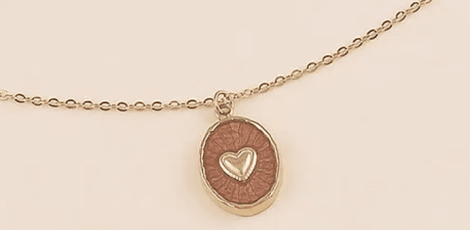 COLLIER