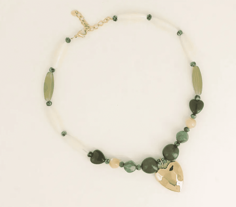 COLLIER