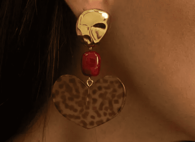 BOUCLES D'OREILLES
