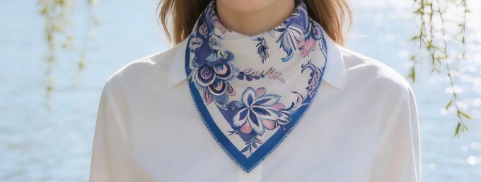 FOULARD CARRE