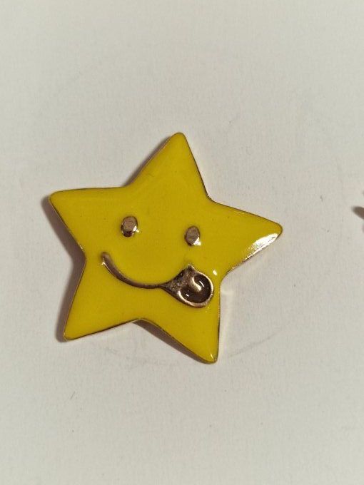 PINS MILE MILA