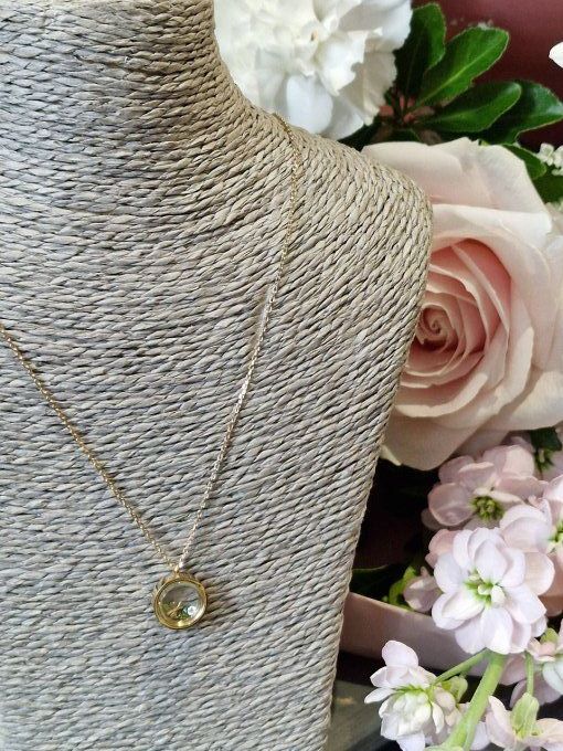 COLLIER