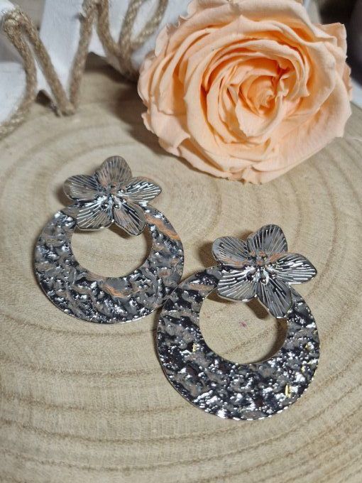 BOUCLES D'OREILLES