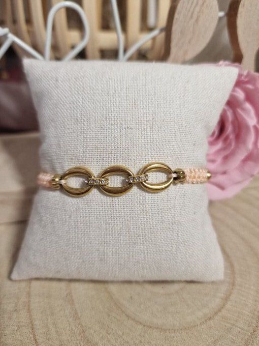 BRACELET