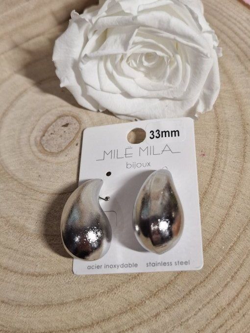 BOUCLES D'OREILLES
