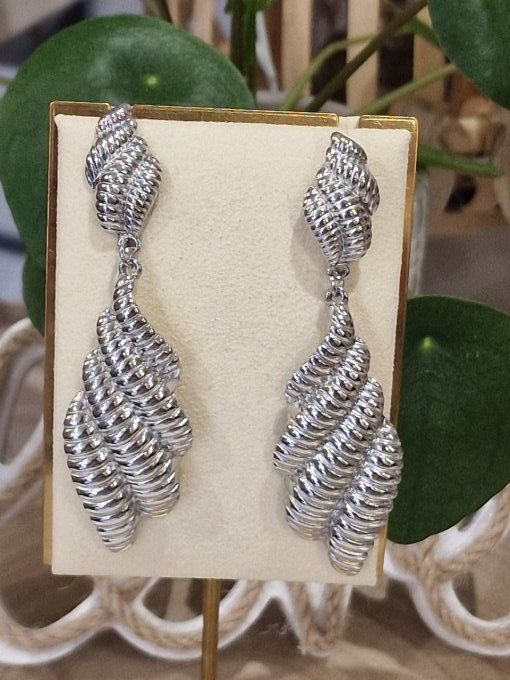 BOUCLES D'OREILLES