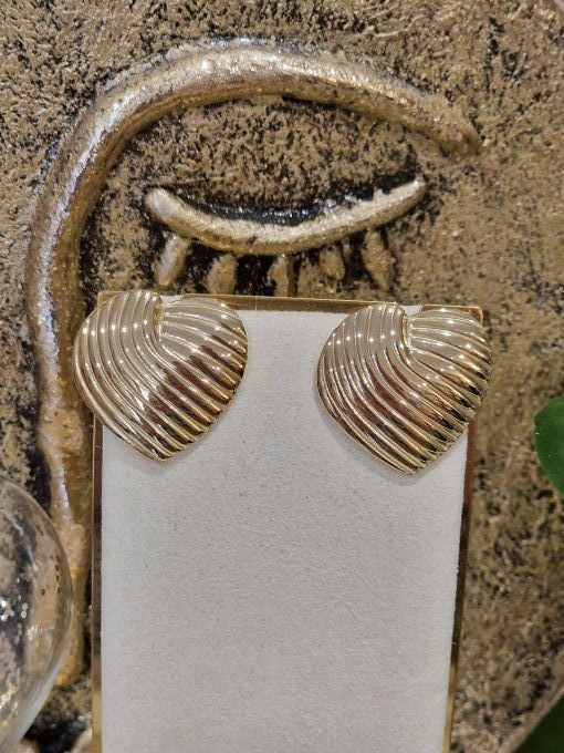 BOUCLES D'OREILLES
