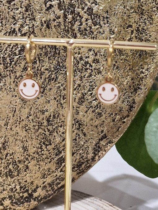 BOUCLES D'OREILLES