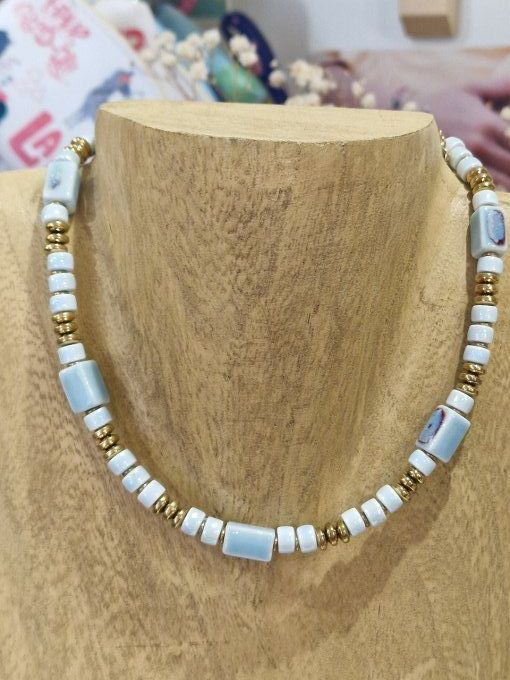 COLLIER