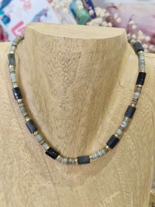 COLLIER