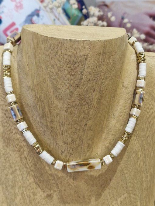COLLIER