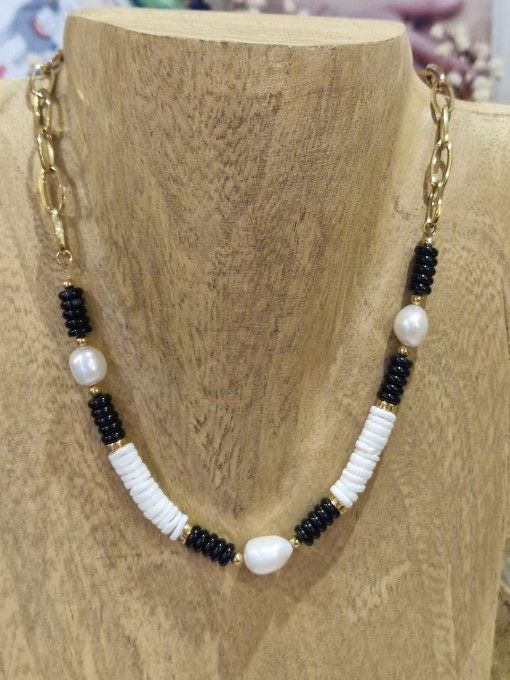 COLLIER