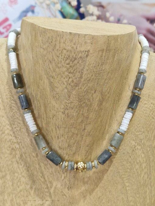 COLLIER