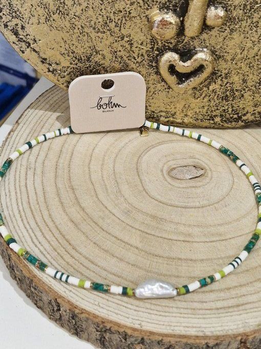 COLLIER