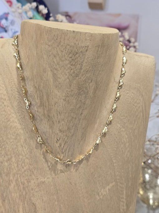 COLLIER