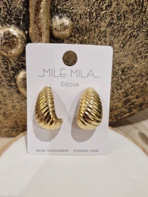 BOUCLE D'OREILLES
