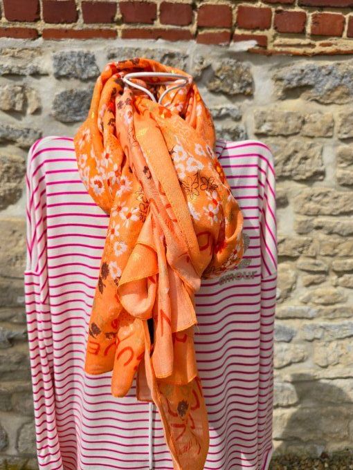 FOULARD