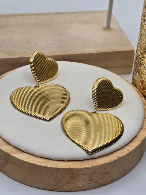 BOUCLES D'OREILLES