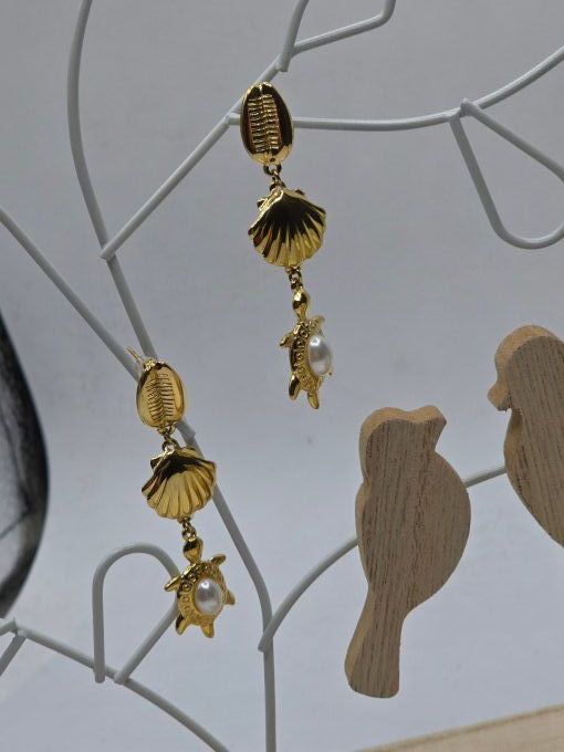 BOUCLES D'OREILLES