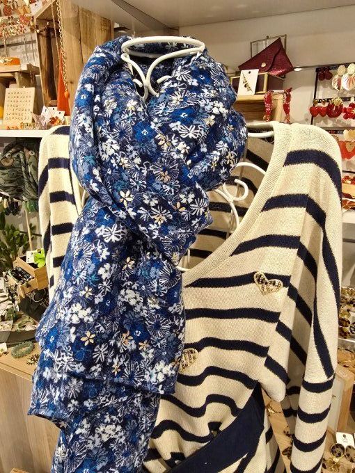 FOULARD