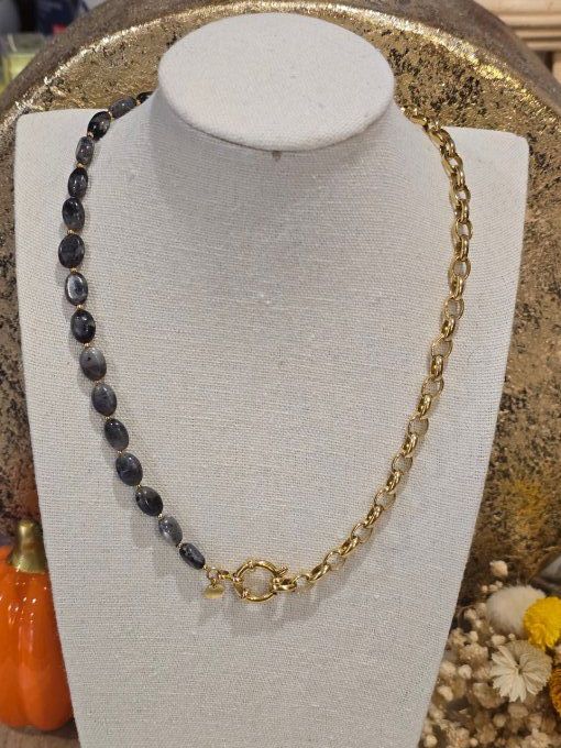 COLLIER