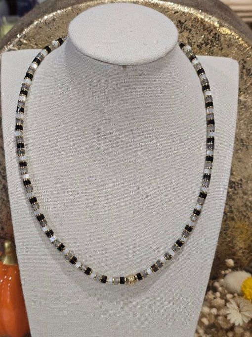 COLLIER