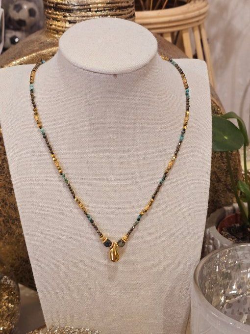 COLLIER