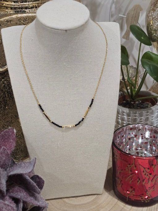 COLLIER